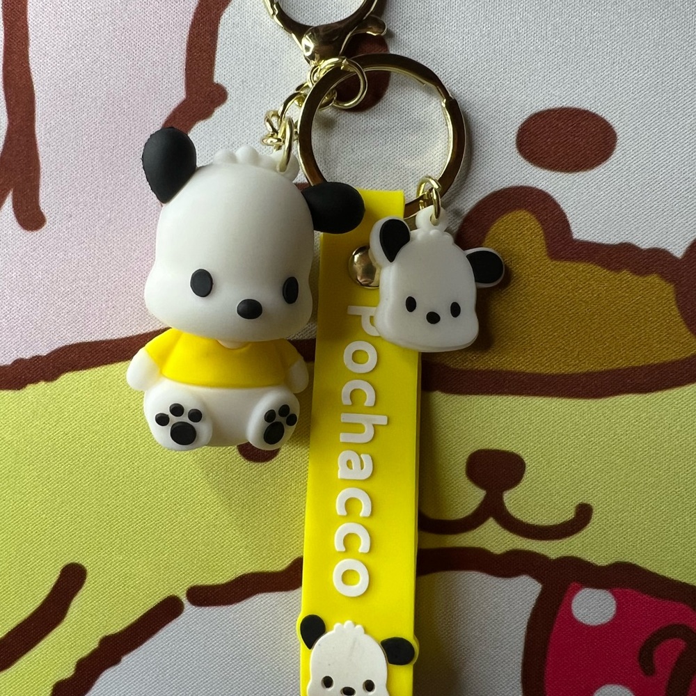 Yellow Pochacco keychain